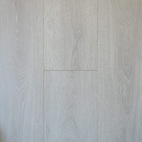 WATERPROOF LAMINATE Color: Riva/AE1206 Size: 12mm