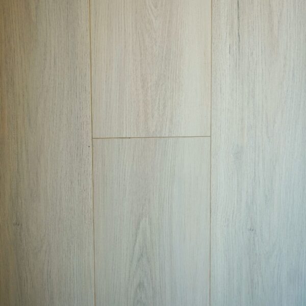 WATERPROOF LAMINATE Color: Norway/AE1202 Size: 12mm
