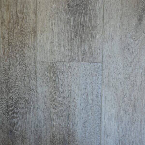 LUXURY VINYL Color: Bay Size: 7mm