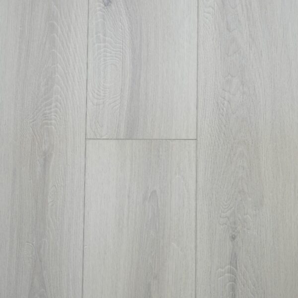 LUXURY VINYL item Code: 5601 Color: White maple SIZE: 1520*182*7.5mm