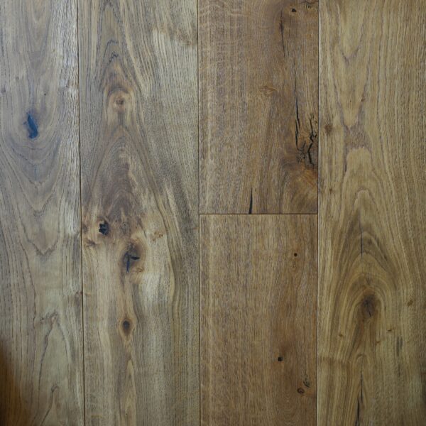 ENGINEERED HARDWOOD Color: Maillard Size: 6"